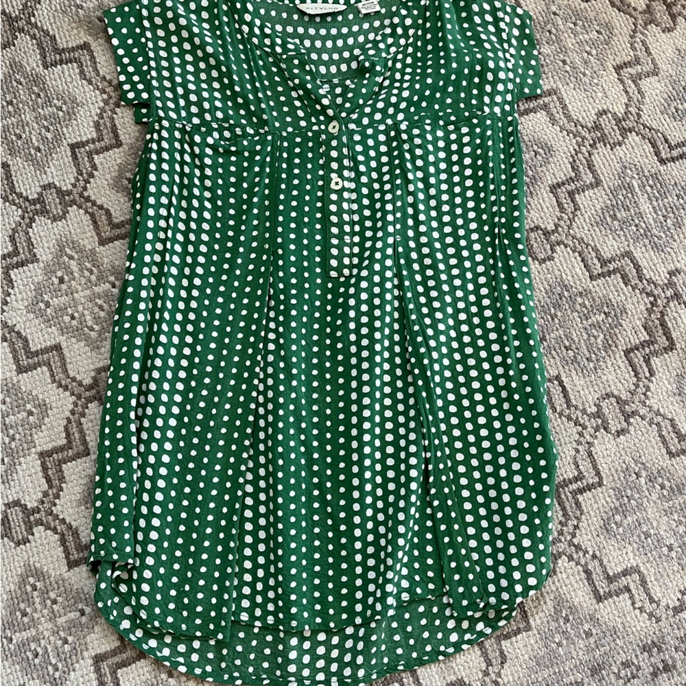 11 1 Tylho Anthropologie M green white print blouse